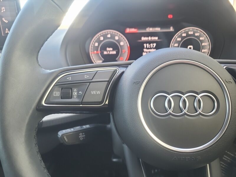 More views of Audi Q2