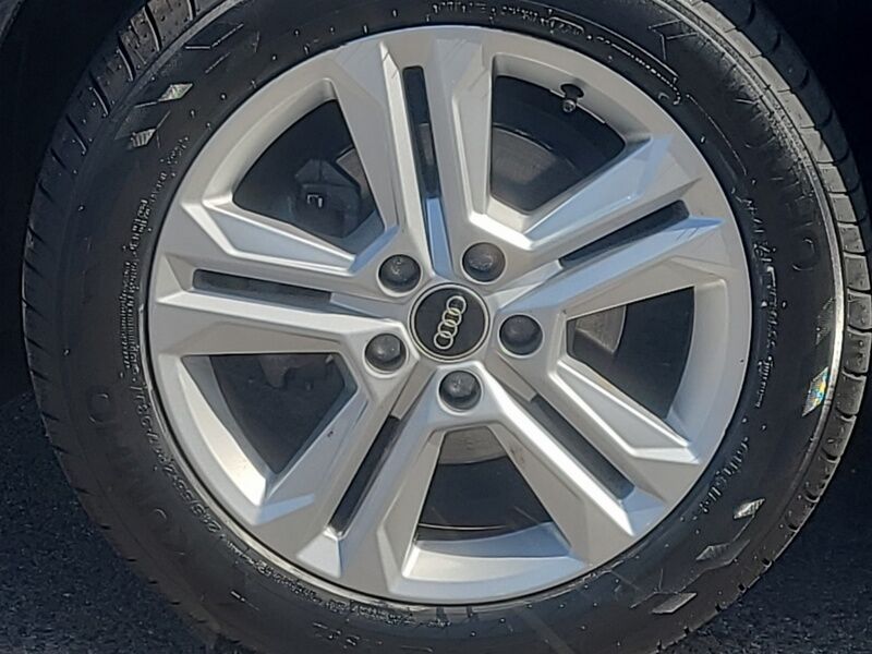More views of Audi Q2