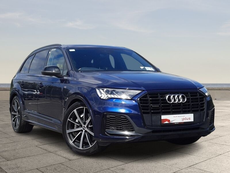 More views of Audi Q7