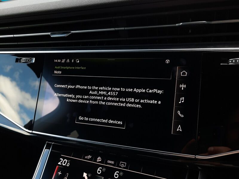 More views of Audi Q7