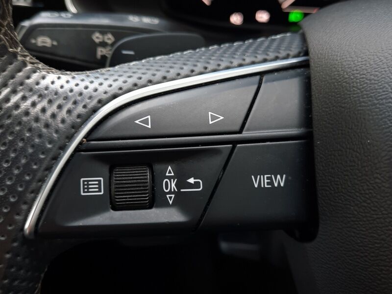 More views of Audi Q7