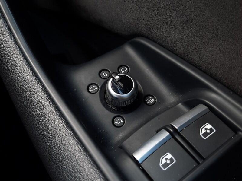 More views of Audi Q7