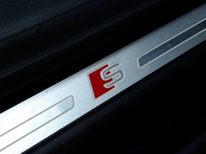More views of Audi Q7