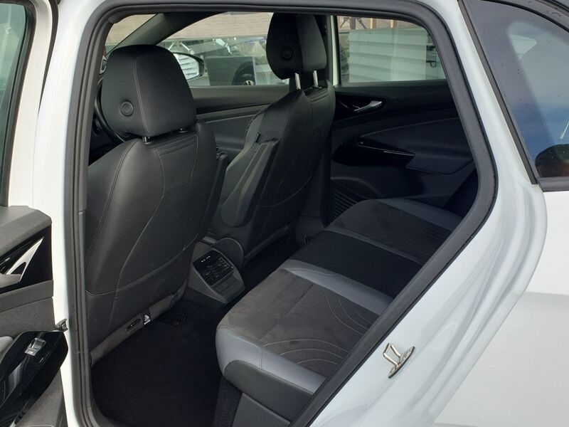 More views of Volkswagen ID.4