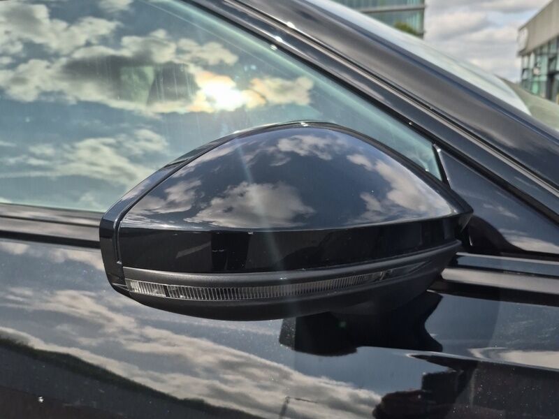 More views of Audi A6