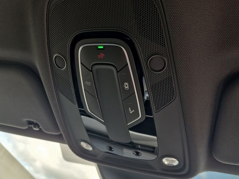 More views of Audi A6