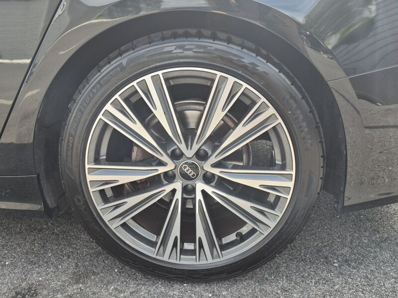 More views of Audi A6
