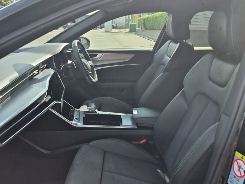 More views of Audi A6