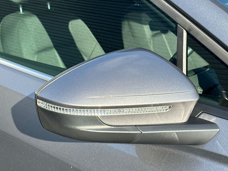 More views of Audi Q4 e-tron