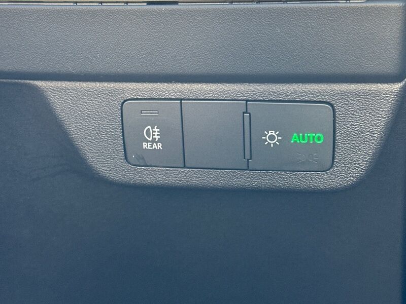 More views of Audi Q4 e-tron