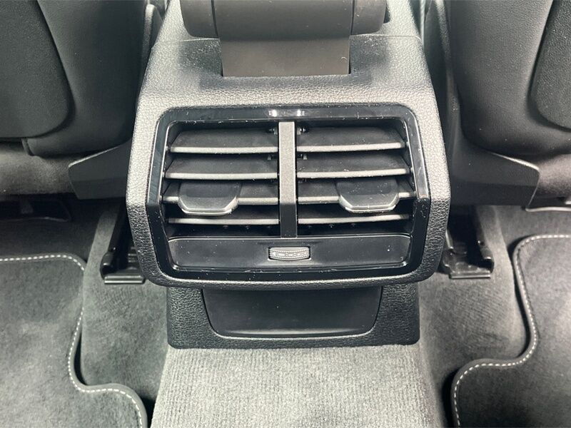 More views of Audi Q3