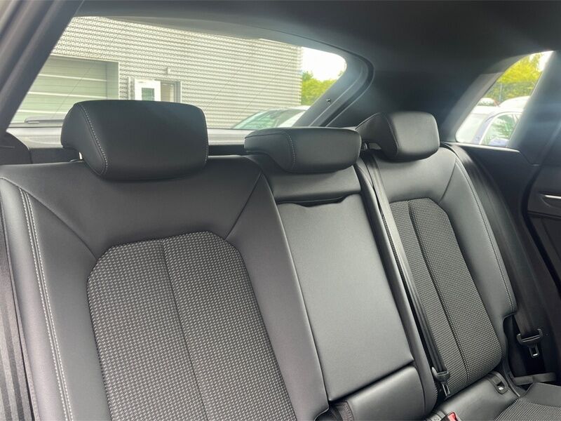 More views of Audi Q3