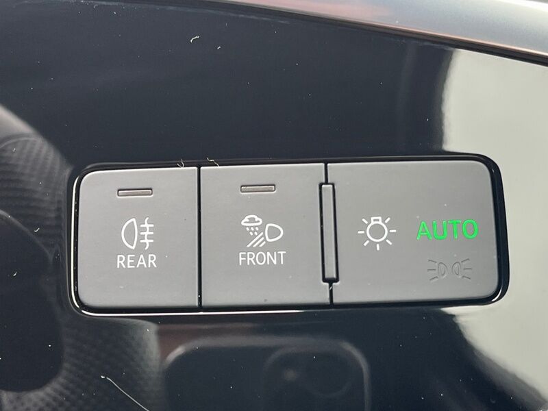 More views of Audi Q3