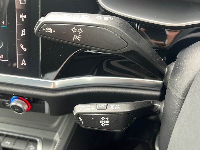 More views of Audi Q3