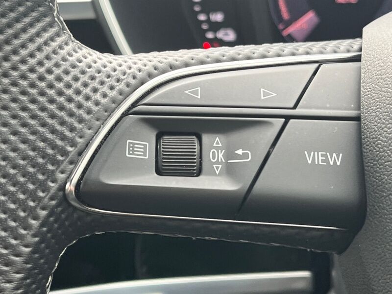 More views of Audi Q3