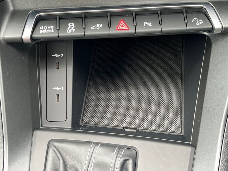 More views of Audi Q3