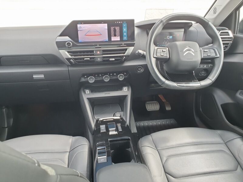 More views of Citroen e-C4 X