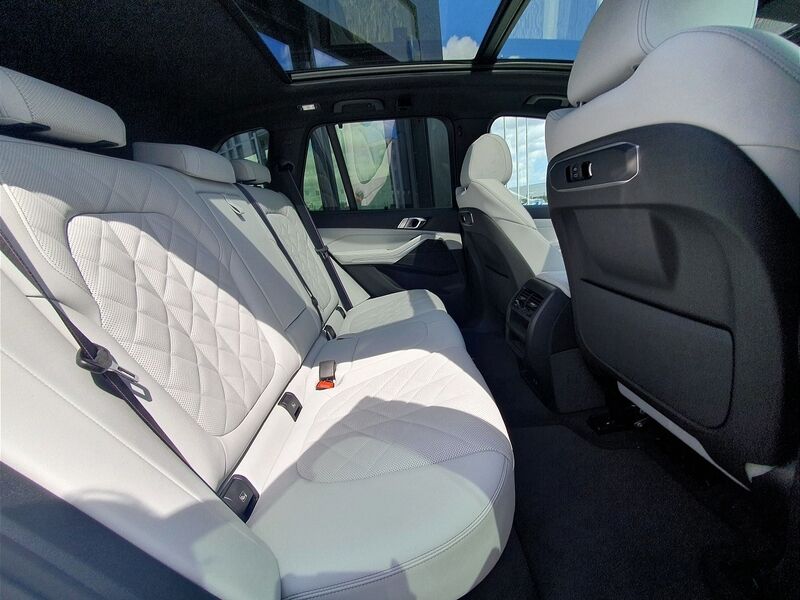 More views of BMW X5