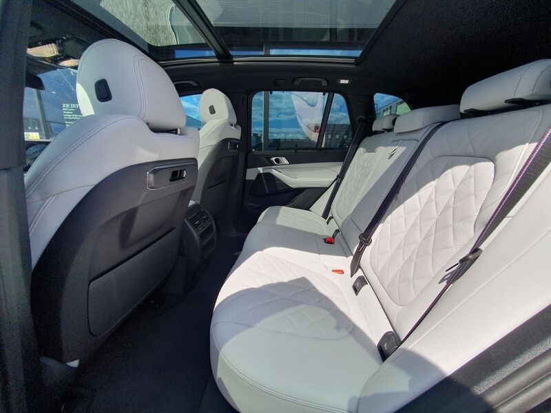More views of BMW X5
