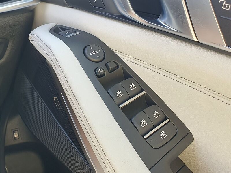 More views of BMW X5