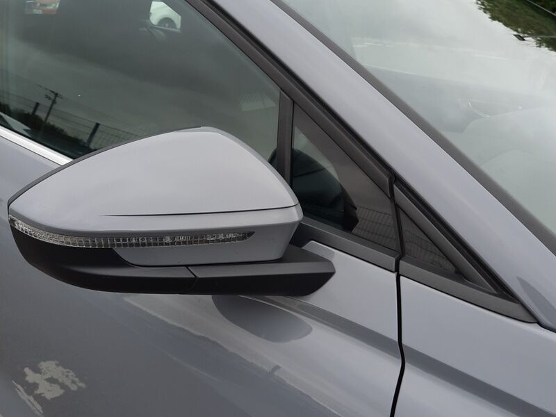 More views of Audi Q4 e-tron