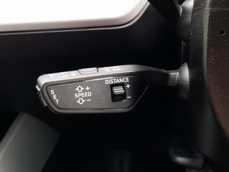 More views of Audi Q4 e-tron