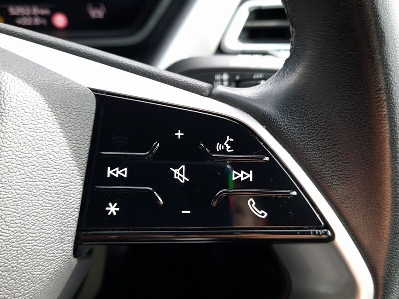 More views of Audi Q4 e-tron