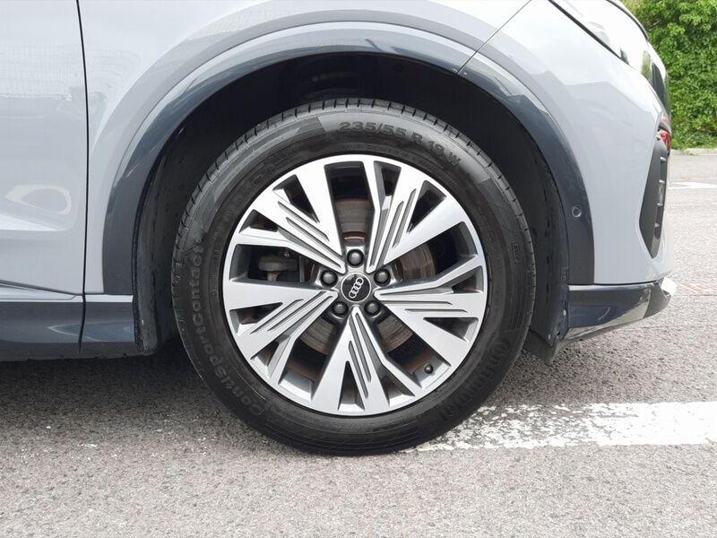 More views of Audi Q4 e-tron