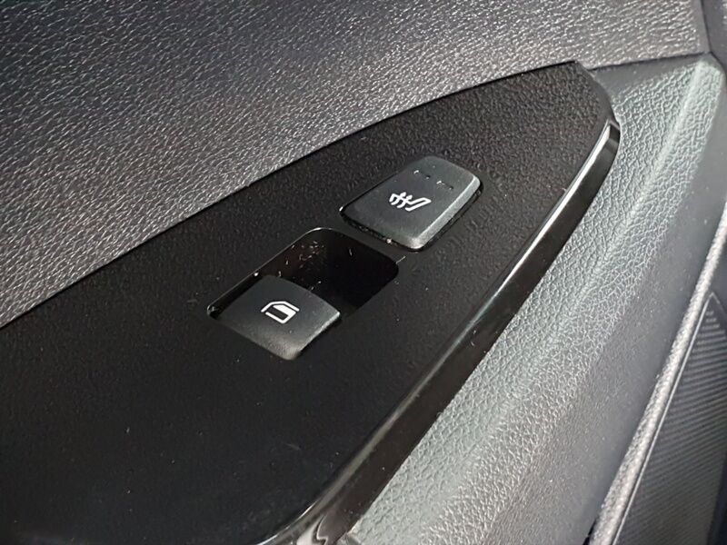 More views of Kia Sportage