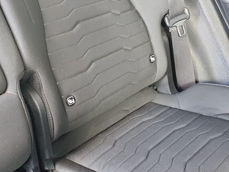More views of Kia Sportage