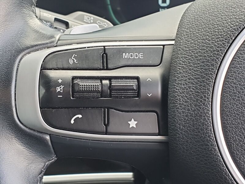 More views of Kia Sportage