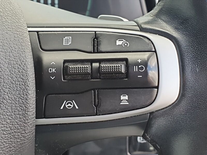 More views of Kia Sportage