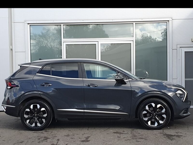 More views of Kia Sportage