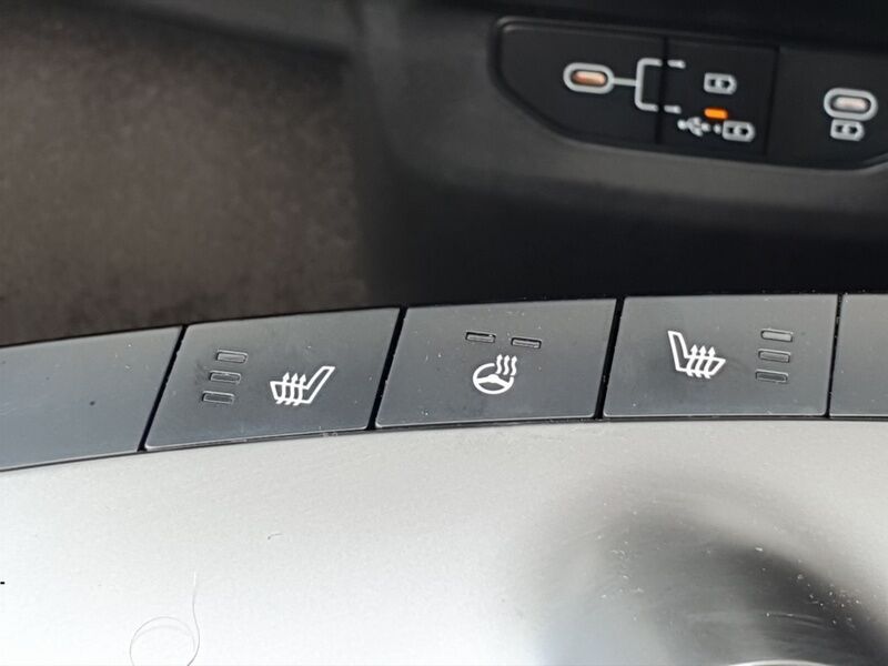 More views of Kia EV6