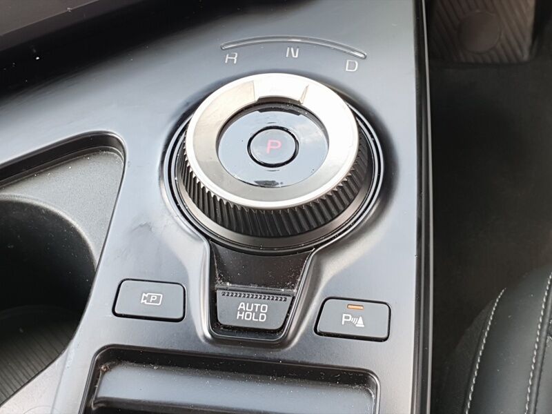 More views of Kia EV6