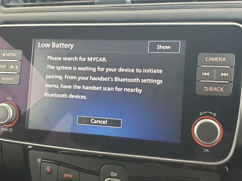 More views of Nissan Leaf