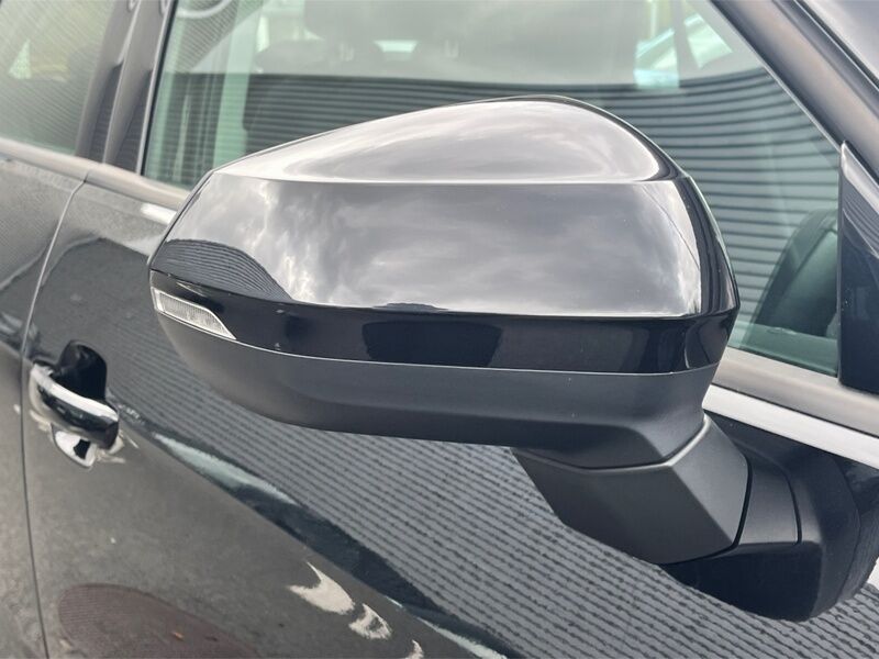 More views of Audi Q2