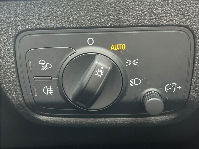 More views of Audi Q2
