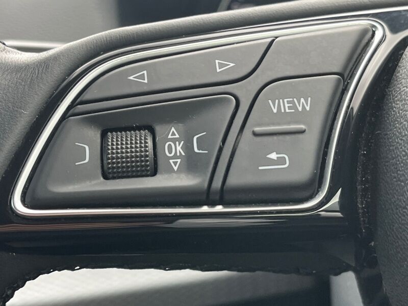 More views of Audi Q2