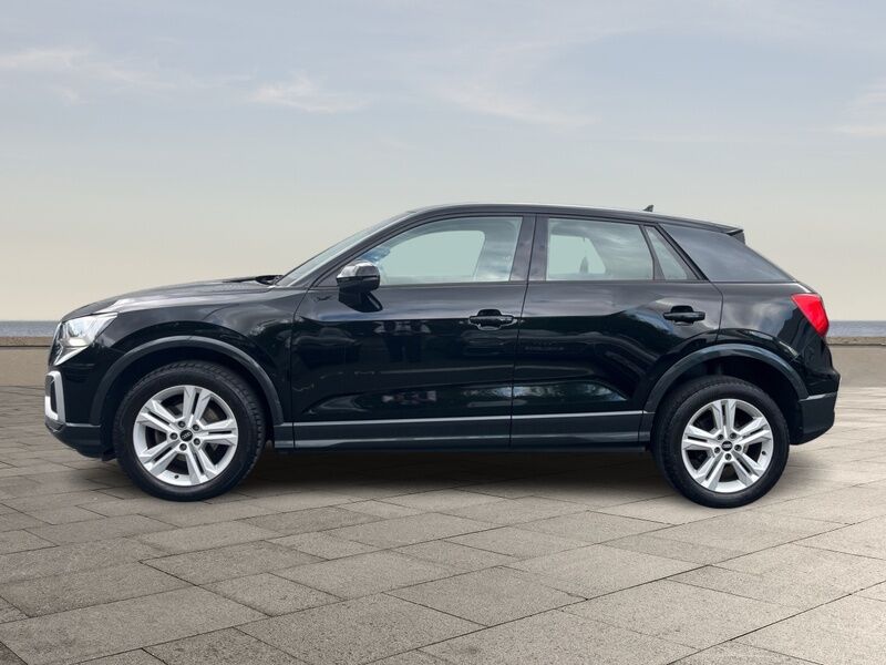 More views of Audi Q2