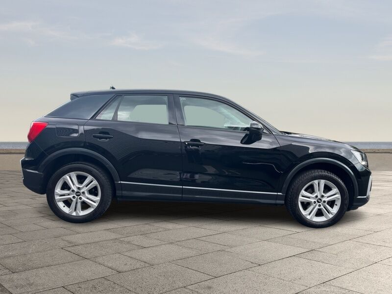 More views of Audi Q2