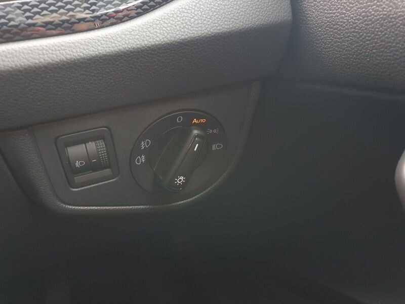 More views of Volkswagen Polo