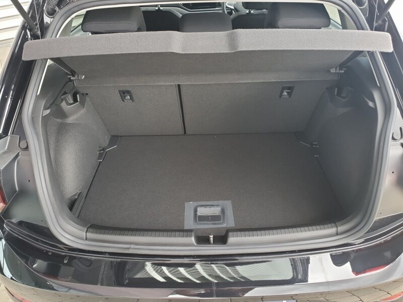 More views of Volkswagen Polo