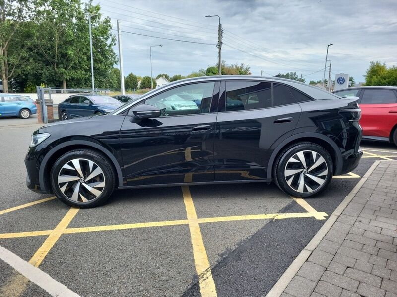 More views of Volkswagen ID.5