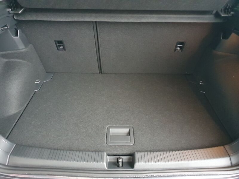 More views of Volkswagen T-Cross