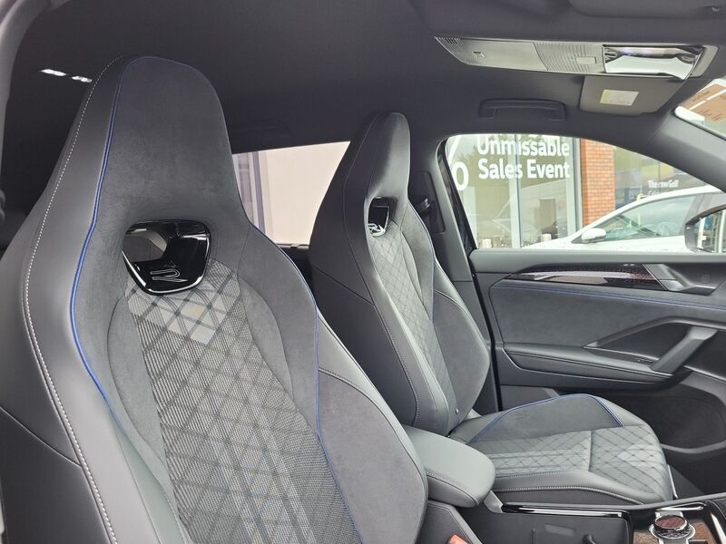 More views of Volkswagen Tayron