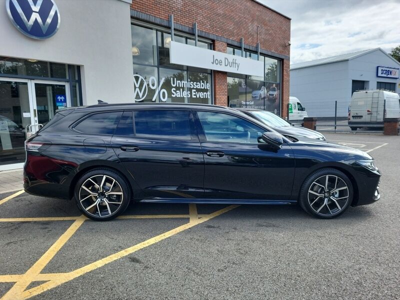 More views of Volkswagen Passat