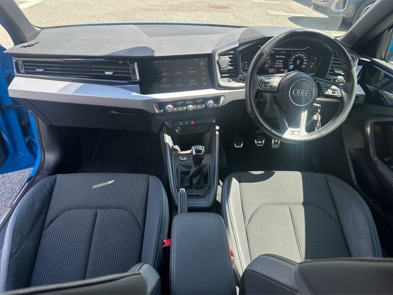 More views of Audi A1