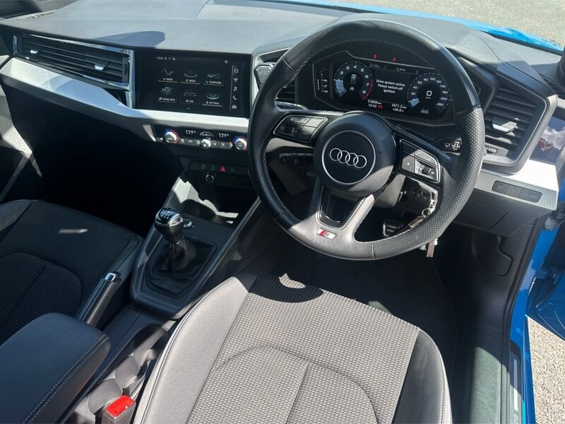 More views of Audi A1