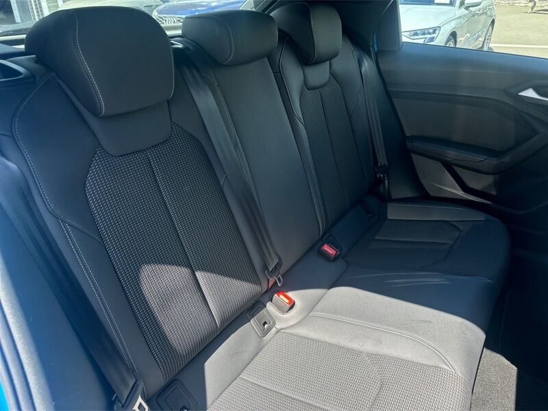 More views of Audi A1